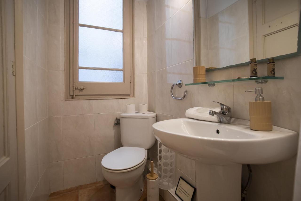 32Par1009 - Big And Spacious Apartment Downtown Барселона Экстерьер фото