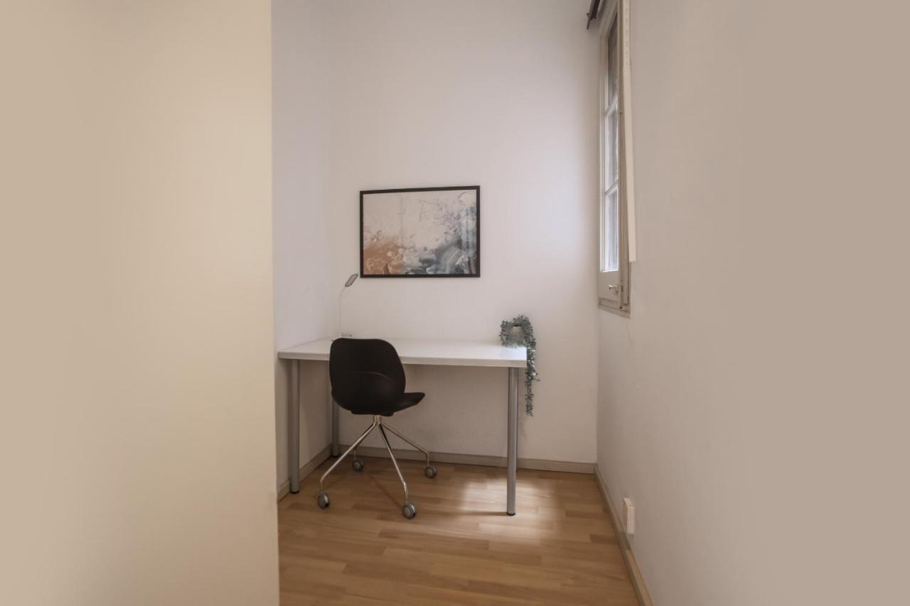 32Par1009 - Big And Spacious Apartment Downtown Барселона Экстерьер фото